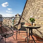 Luxury In Gediminas Avenue With Terrace Vilnius