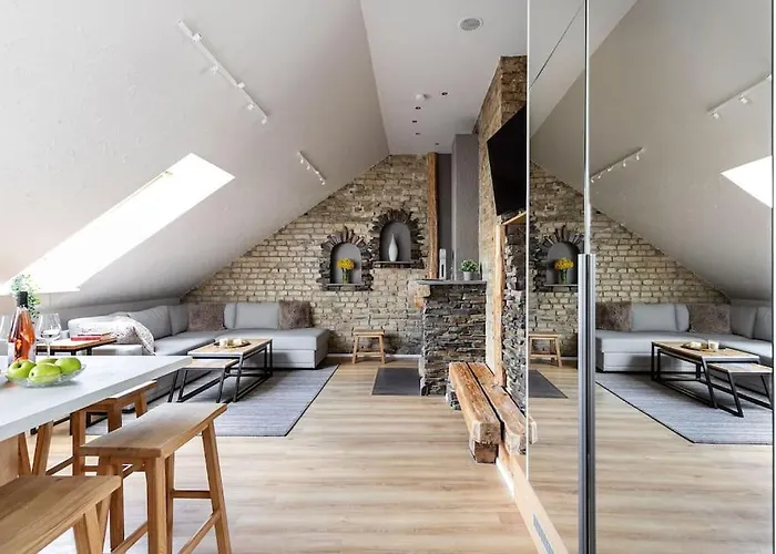 Luxury In Gediminas Avenue With Terrace