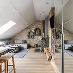 Luxury In Gediminas Avenue With Terrace