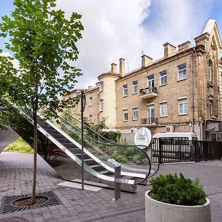 Luxury In Gediminas Avenue With Terrace アパート *